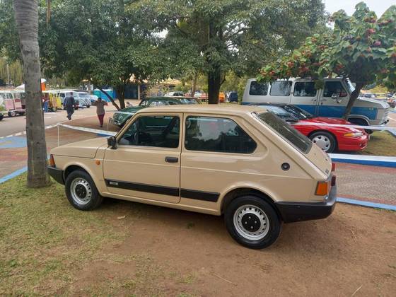 FIAT 147 1.3 CL 8V ÁLCOOL 2P MANUAL FIAT 147 1.3 CL 8V ÁLCOOL 2P MANUAL